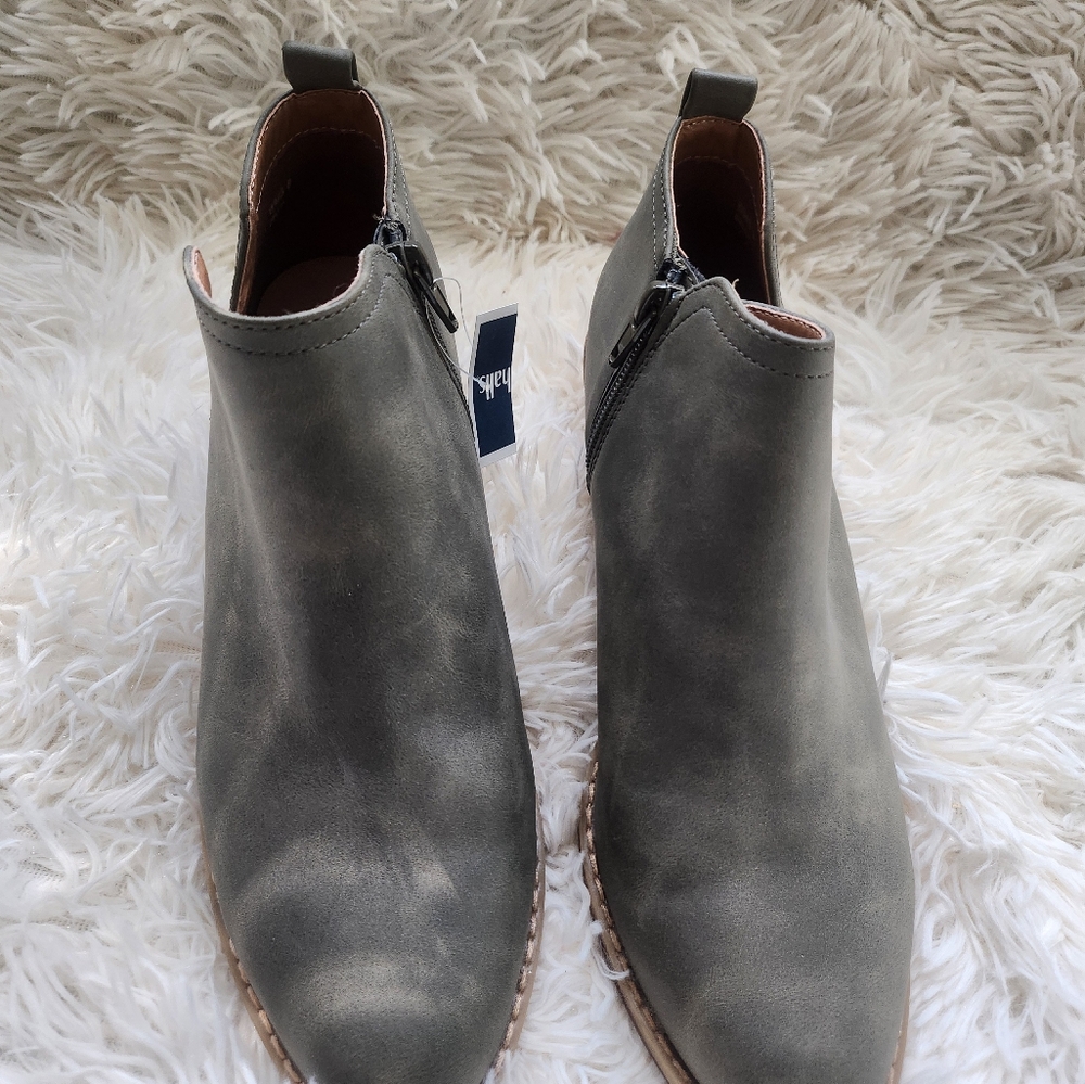 Dolce Vita Khaki Green Ankle Boots with Zipper